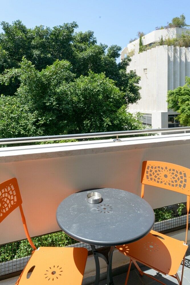Sunny Luxary Apartments