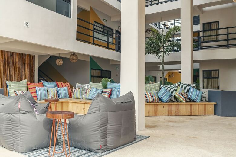 Hostal Mayan Monkey Hostel Tulum