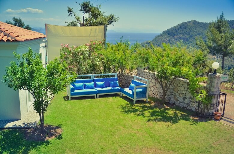 Alya Piynar Villa
