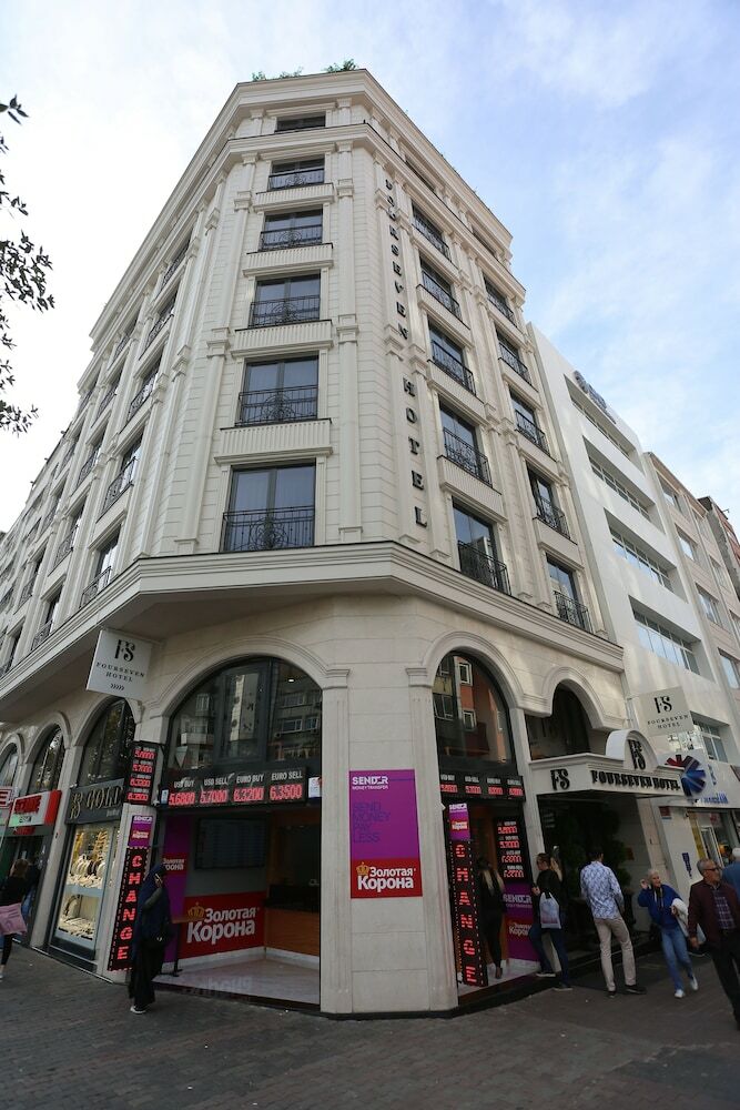 Four Seven Hotel