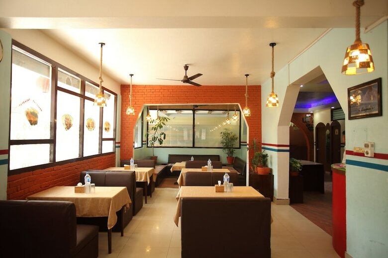 Spot On 383 Hotel Himalayan Ashoka
