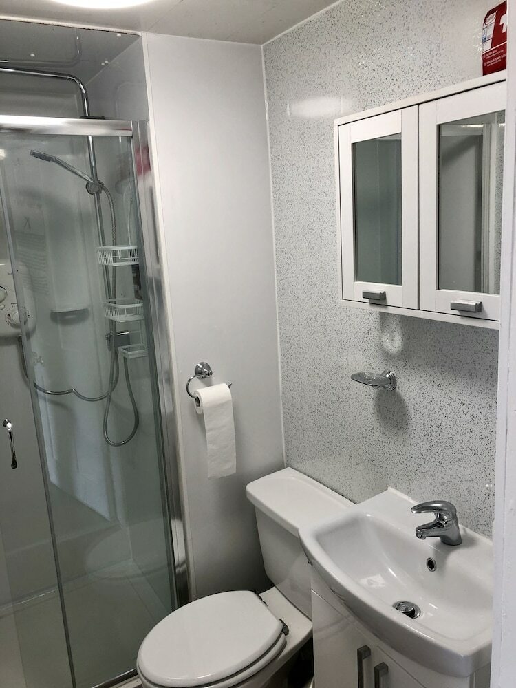 Hotel 4 Bernard Terrace Accommodation