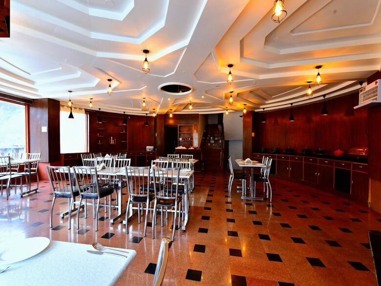 Hotel Capital O 30169 Signature Manaali
