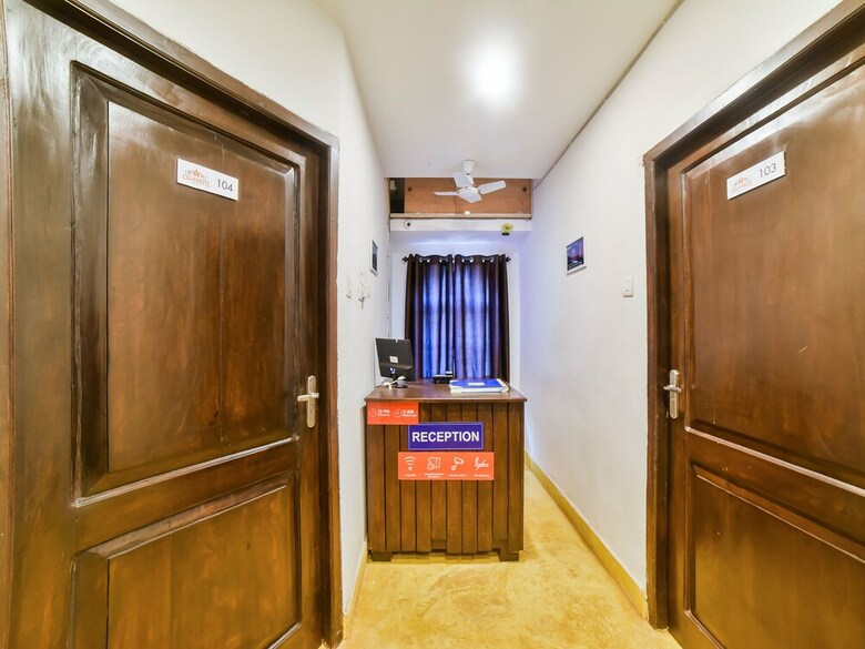 Hotel Oyo 30582 Lazy Holidays