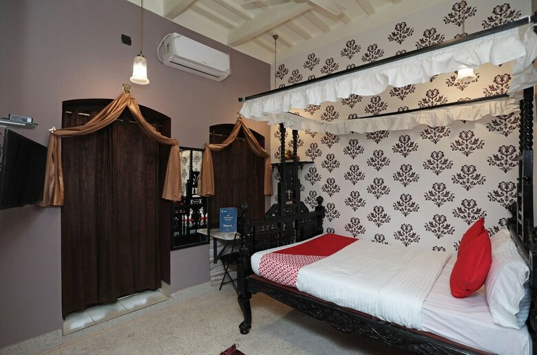 Oyo 22297 Hotel 86b