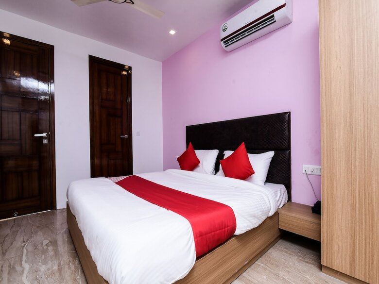 Hotel Oyo Flagship 16044 Sector 18