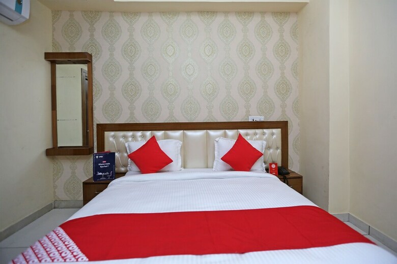 Hotel Oyo 16761 Rk Regency