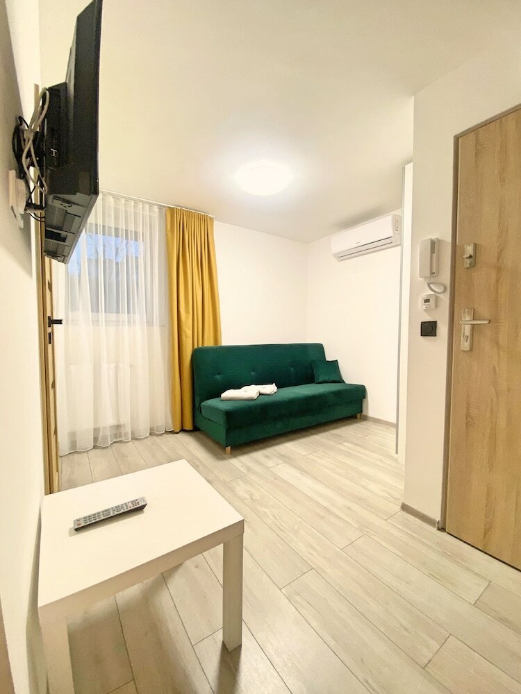 Bob Apartments