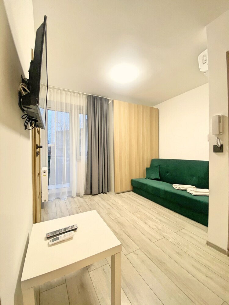 Bob Apartments