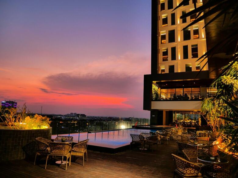 Hotel Grand Mercure Surabaya