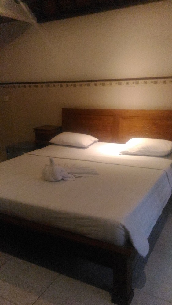 Bed & Breakfast Dewi Antara Homestay