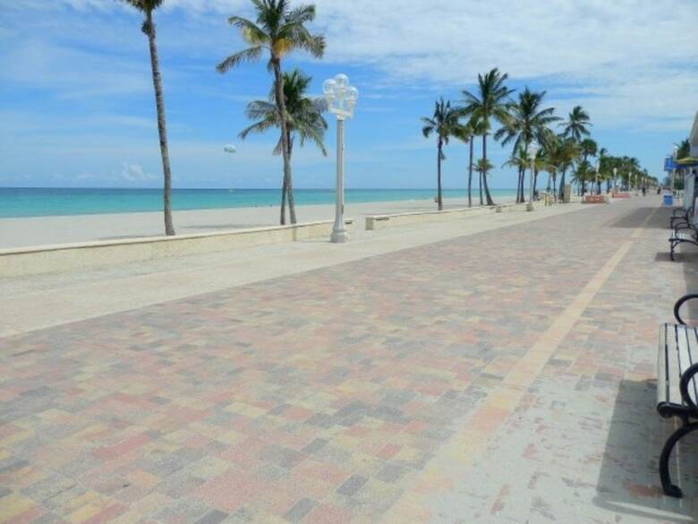 Casa Casino 3/3 For 8 Heated Pool Beaches 1 Mi