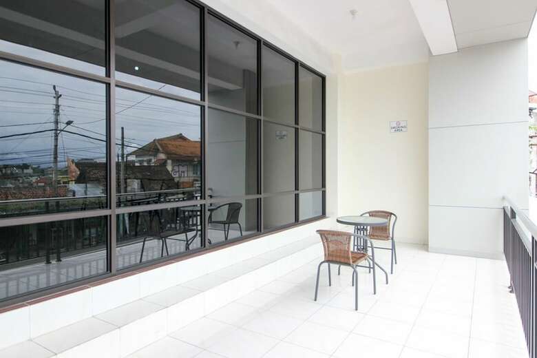 Hotel Reddoorz Near Malioboro Mall 2