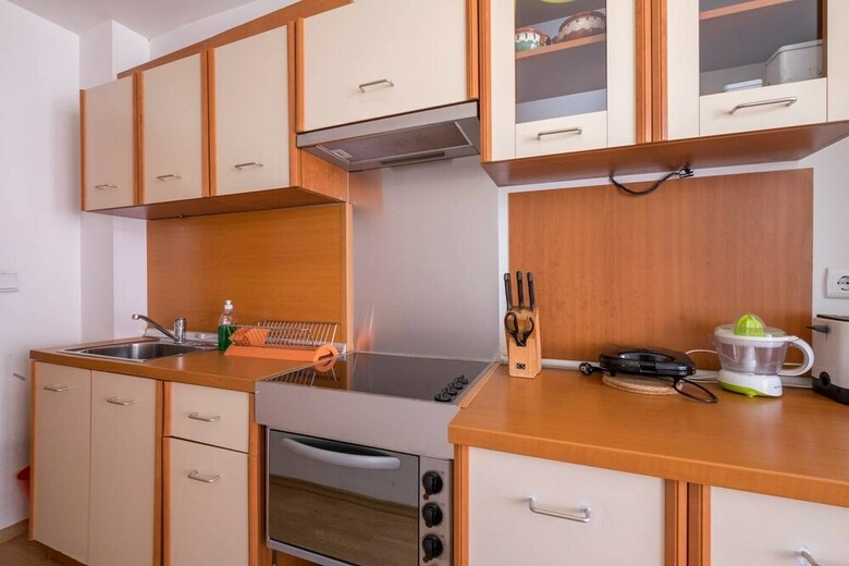 Fm Economy 2-bdr Apartment - James Bond's