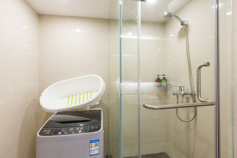 One Family Serviced Apartment Maoyuju