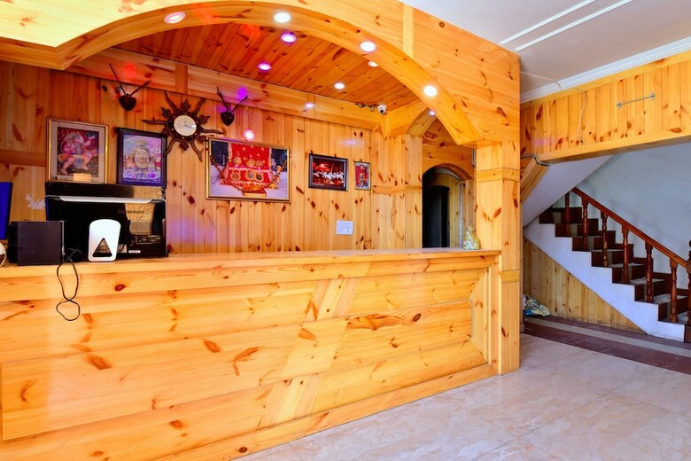 Hotel Oyo 36116 Chatanya Resort