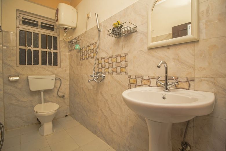 Oyo 30417 Hotel Green View Neelgiri