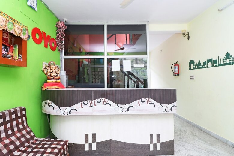 Oyo 29369 Narayana Hotel And Resort,