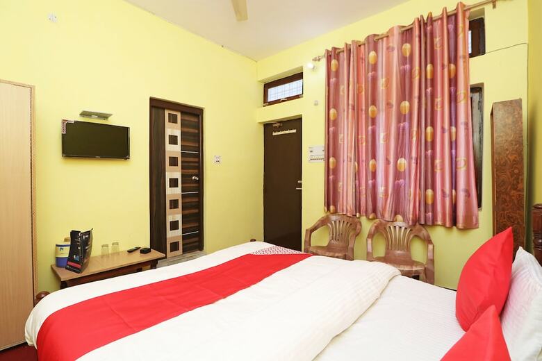 Oyo 29369 Narayana Hotel And Resort,