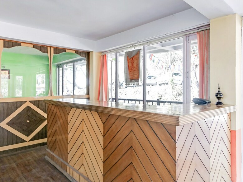 Oyo 7483 Hotel Modgil
