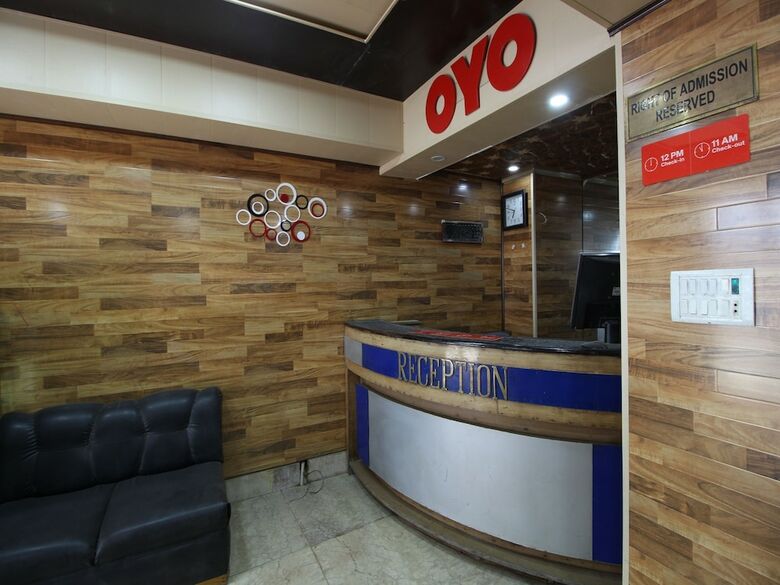 Oyo 29553 Hotel Essar