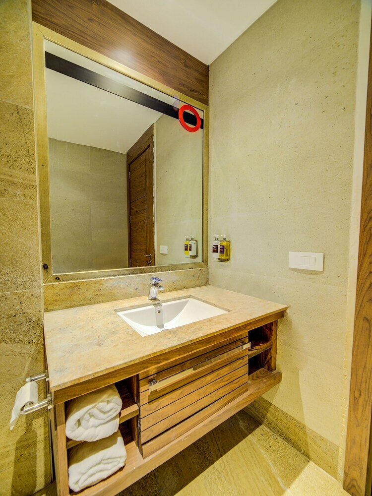 Hotel Collection O 30094 Behind Tivoli Chhatarpur