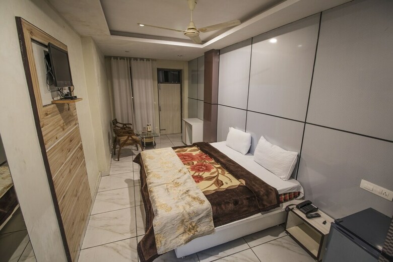 Hotel Sapphire