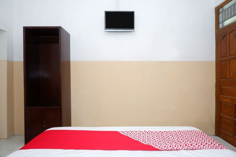 Oyo 860 Rajasa Hotel