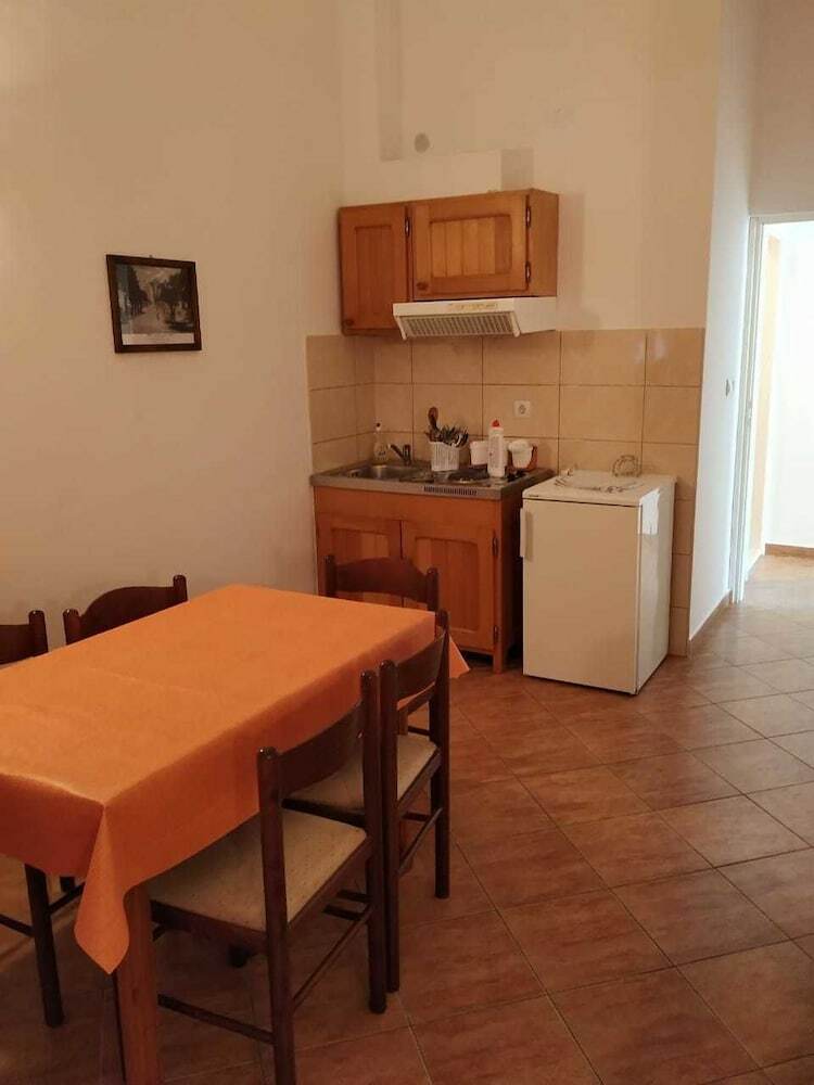 Apartments Lazovi?