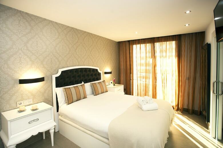 Apartamentos La Nogalera Luxury & Comfort