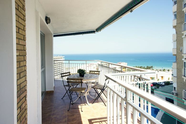 Apartamentos Center Incredible Views & Relax