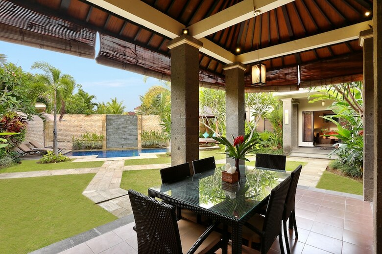 Askara Villa