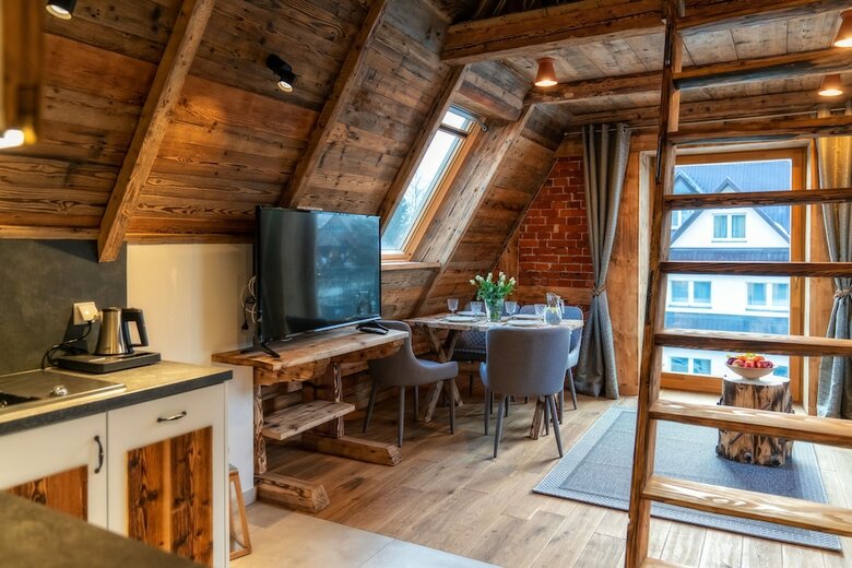 Hel Apartments