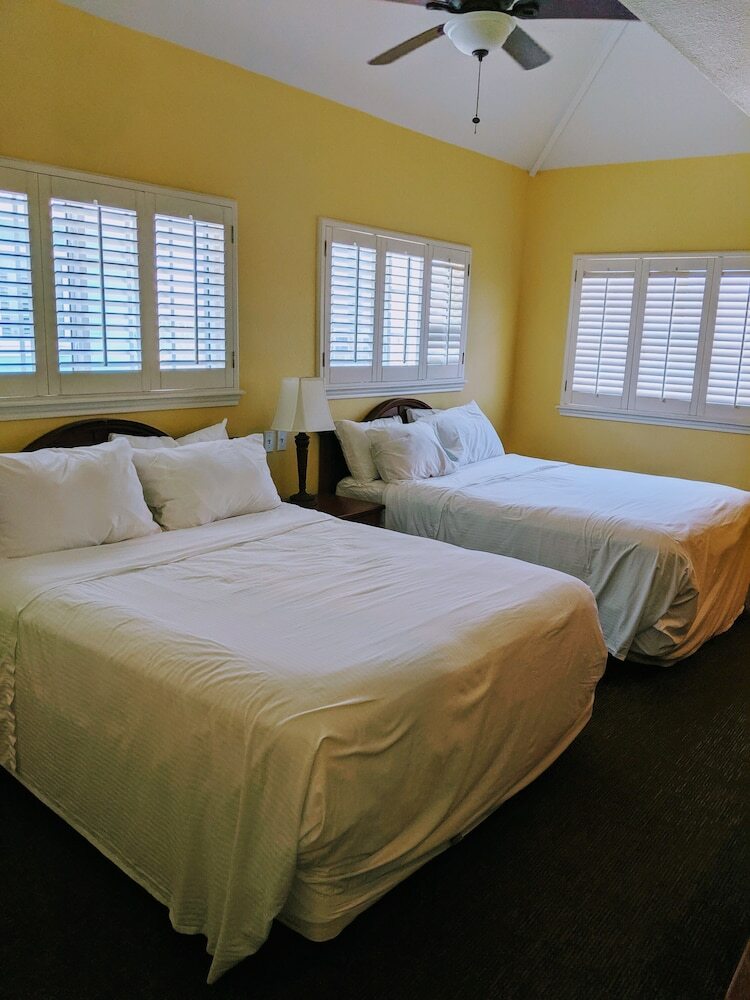 Hotel Seashell Village Resort
