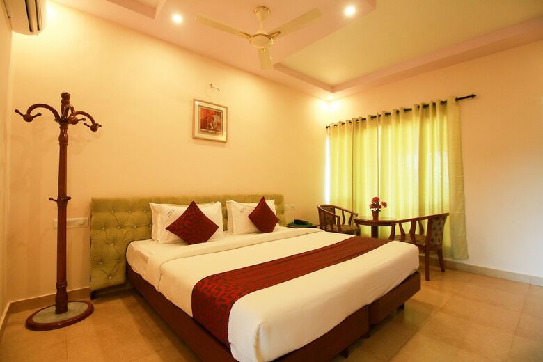 Hotel Palette -karapuzha Village