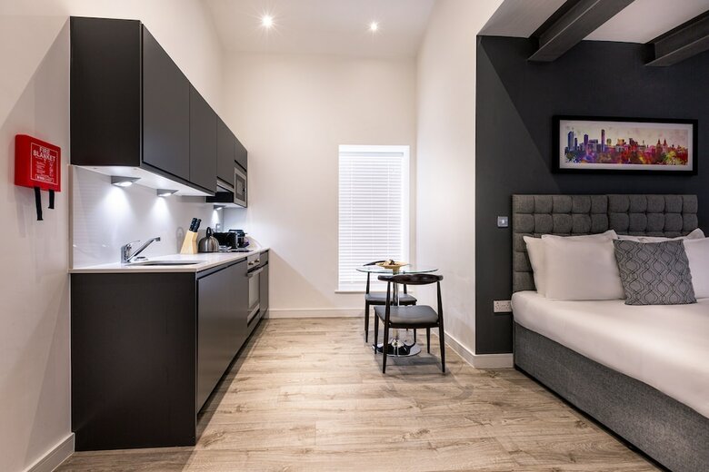 Citystop Apartments Newington
