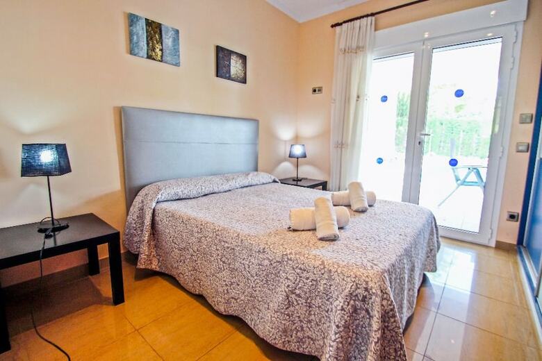 Apartamentos Angels - Spacious And Characterful Property In Moraira