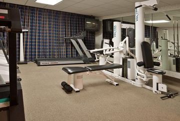 Hotel Holiday Inn Cleveland Airport