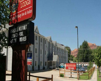 Hotel River Canyon Lodge