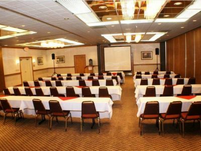 Hotel Holiday Inn