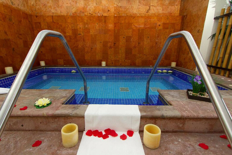 Hotel Gr Solaris Cancun All Inclusive