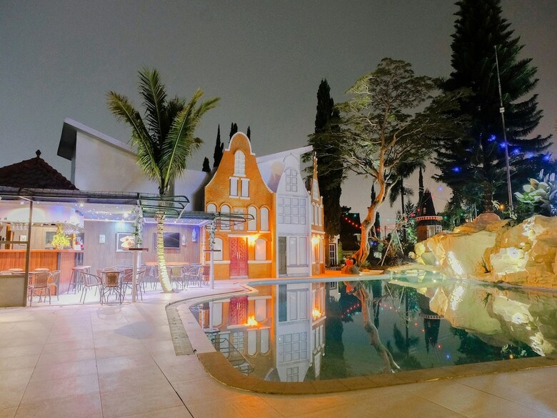 Capital O 802 Omah Londo Hotel & Resort