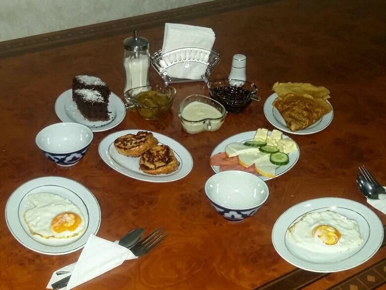 Hostal Hostel House