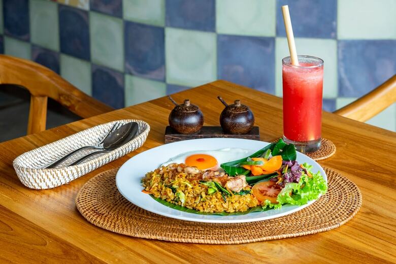 Bed & Breakfast Ubud Glassy Villa