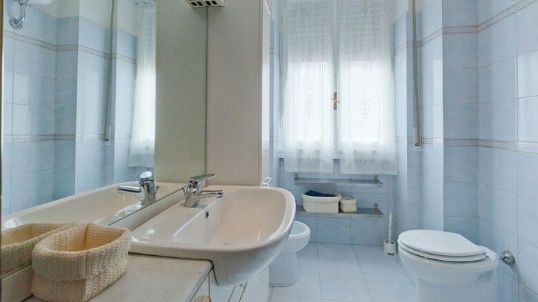 Rental In Rome Pateras Balcony Apartment