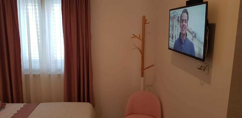 Apartamentos Salsa Brac