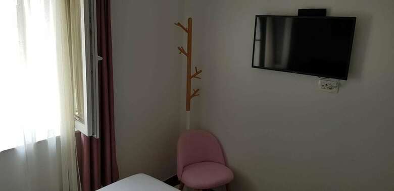 Apartamentos Salsa Brac