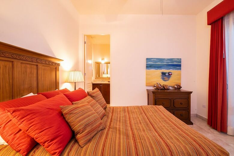 Paraiso Del Mar Resort V4 4 Bed By Casago