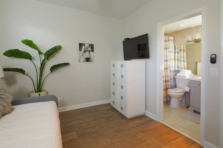 Weston Townhome 13