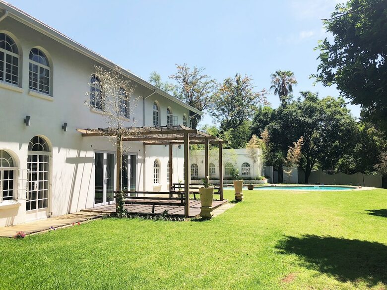 Hotel Lotus Guest House